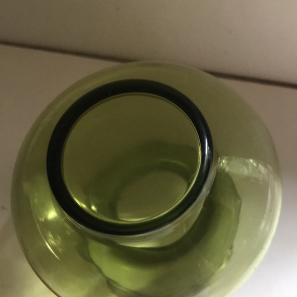 Vintage green vase - Picture 5 of 5